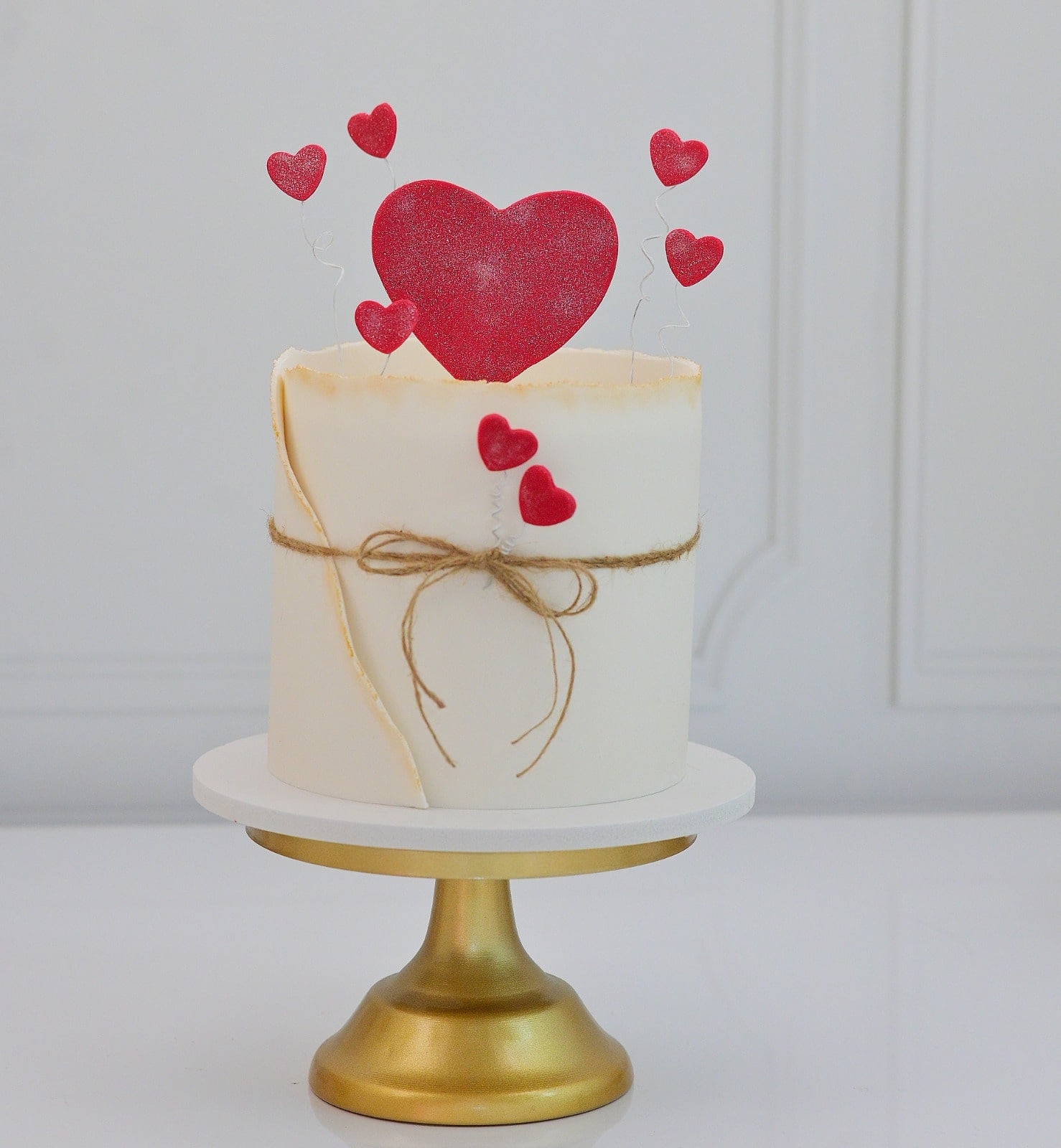 Luxury Valentine Cake