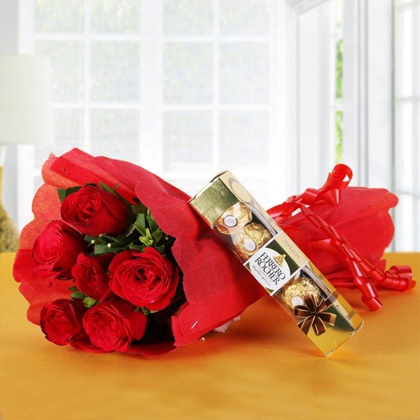 Ferrero Rocher Chocolate with Red Roses