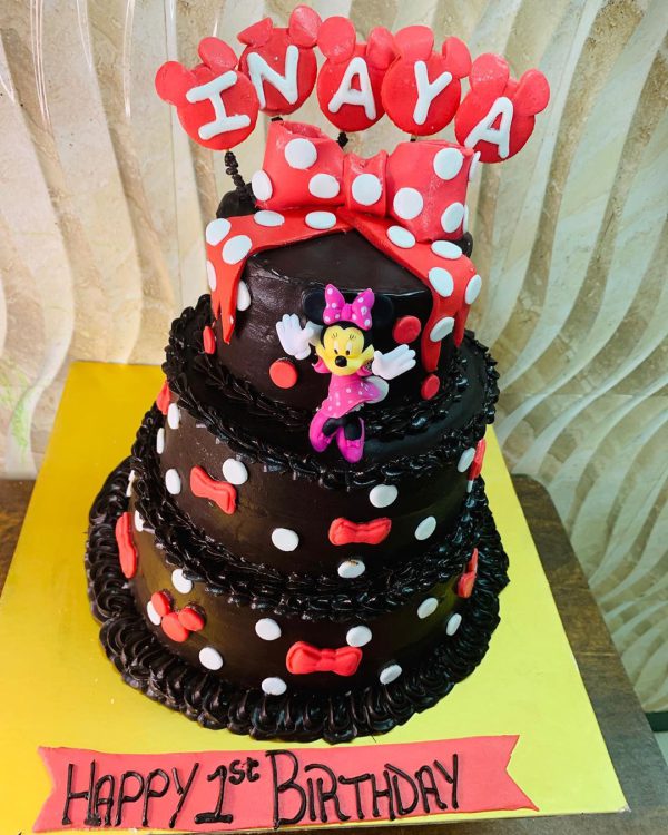 Mini Mouse Theme Cake