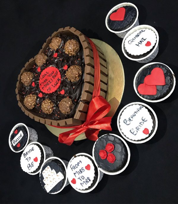 Kitkat Valentine Greeting Cake