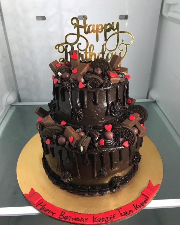 2 Tier Chocolate Oreo Cake