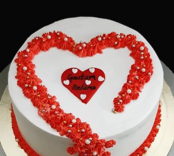 Valentine greeting cake