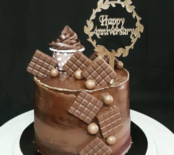 beauty of chocolate cake