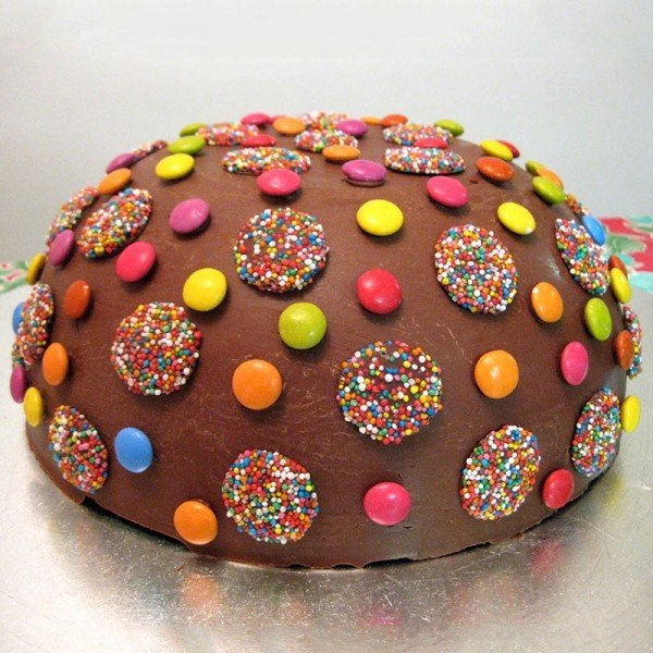 Gems Chocolates Cake