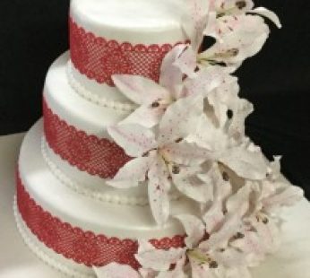 Customized Wedding Cake – R&W Flowers