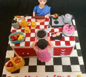 Mom & Kitchen Theme cake