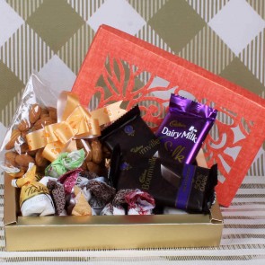 Box Of Chocolate And Dry Fruit Hamper