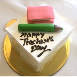 happy teachers day cake