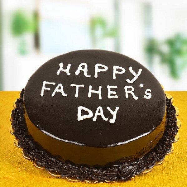 Chocolate Cake For Father's Day